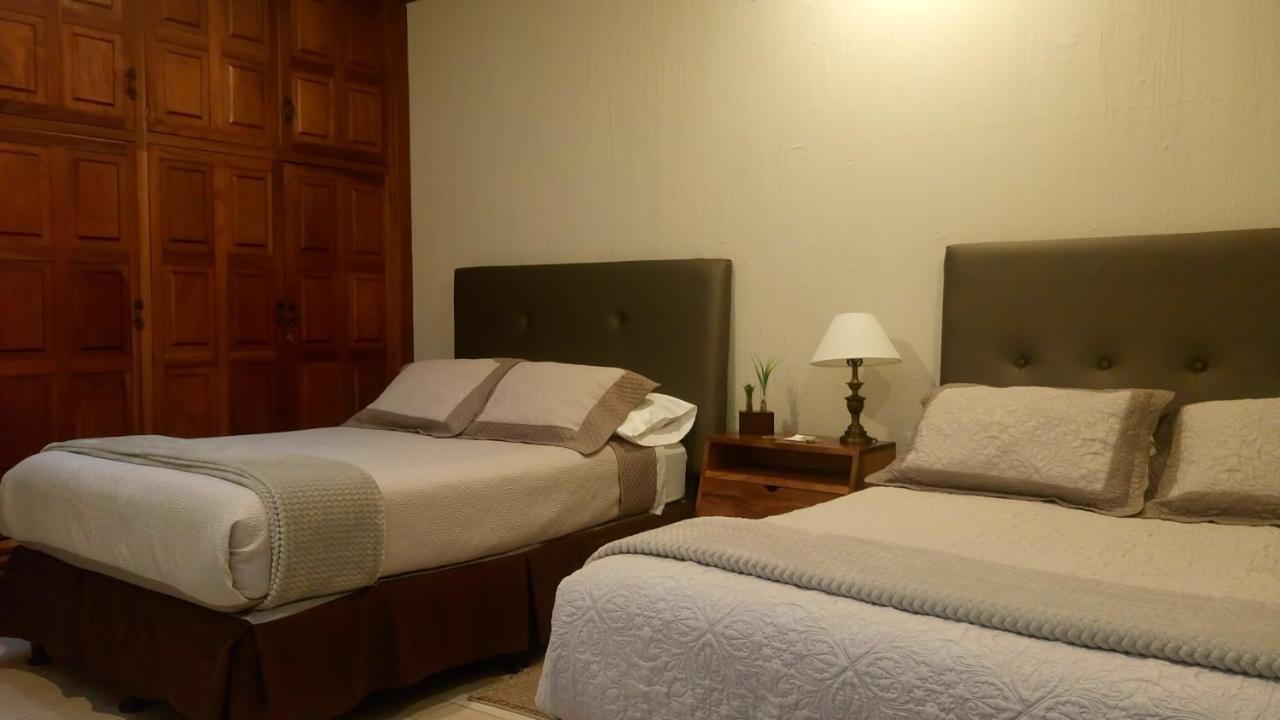 Acanthus Boutique Hotel 케트살테낭고 외부 사진