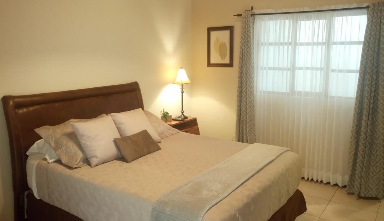 Acanthus Boutique Hotel 케트살테낭고 외부 사진